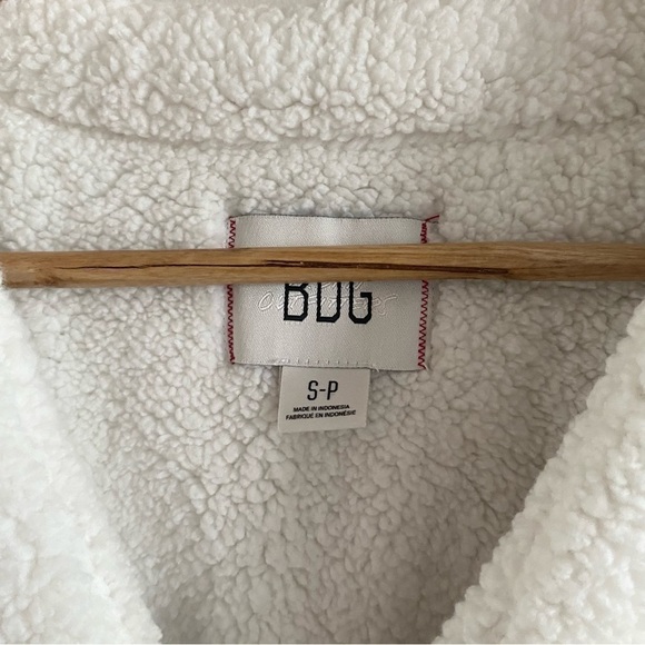 Bdg Vibrant Green Nylon Sherpa V Neck Winter Zip Vest - Picture 6 of 16